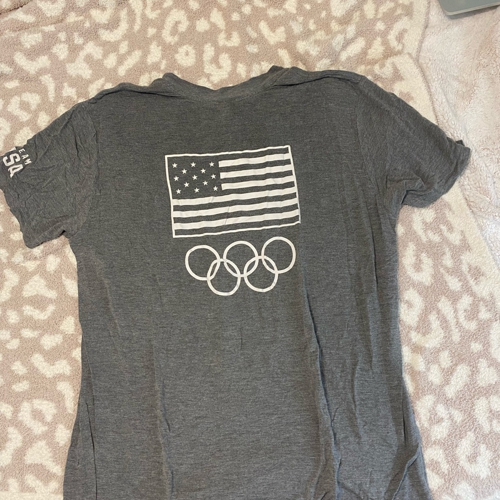 SKIMS Gray Short Sleeve Tee with Flag Design